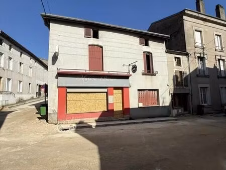 immeuble 10 pièces 300 m²