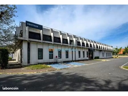 local bureaux 428 m²