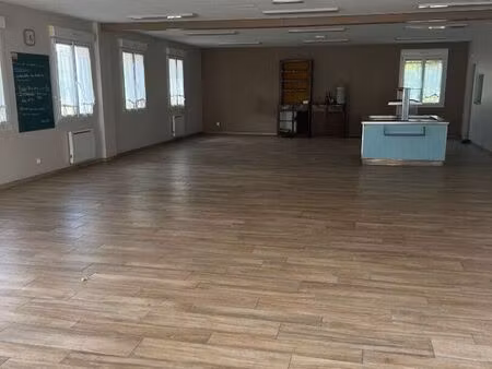 local saint berthevin