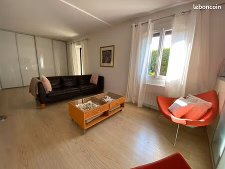 maison - 6 pièces- 172m²