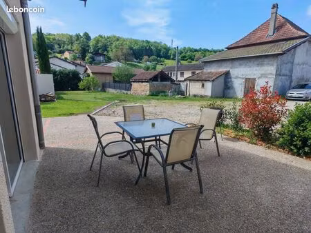 chambre maison centre village