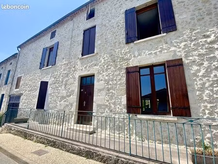 maison de ville 10 pièces 335 m²