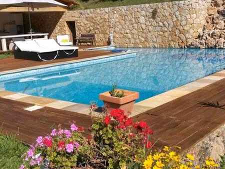 location villa à montauroux -- véritable havre de paix