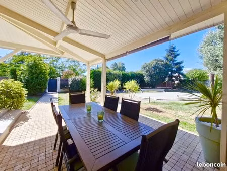 maison 7 pièces 210 m²