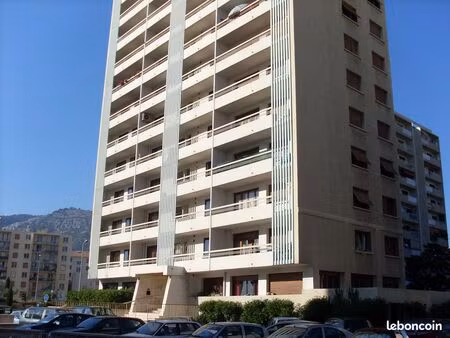 bureaux 85 m² toulon