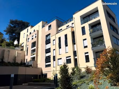 studio neuf 23 m2 face ile seguin