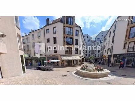 local commercial 126 m²