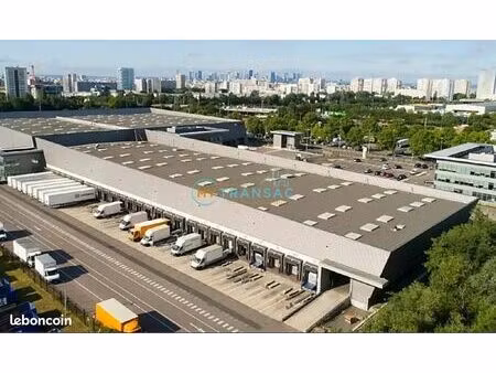 local logistique 20 667 m²