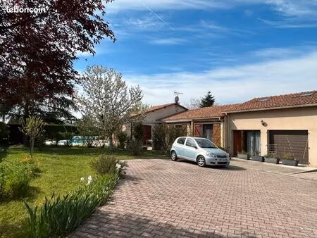 grande maison familiale  calme & proche de tout à 30 mn de toulouse - 20 mn de montauban