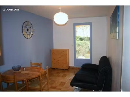 studio meublé + terrasse + parking – saint-cyr-sur-mer