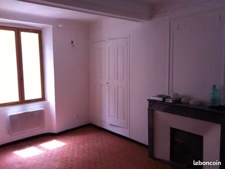 claviers (83) location t3