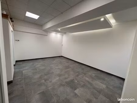 local commercial artisan