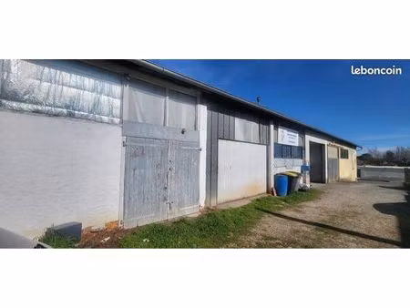 grand garage local 30 m2