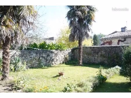 t3 avec jardin a louer