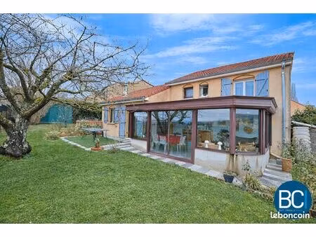 maison 6 pièces 109 m²