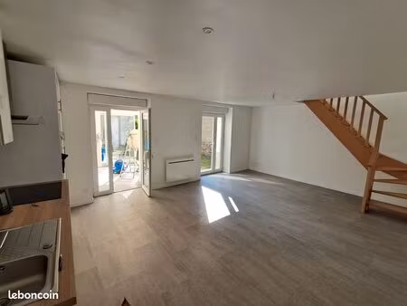 maison de bourg à louer