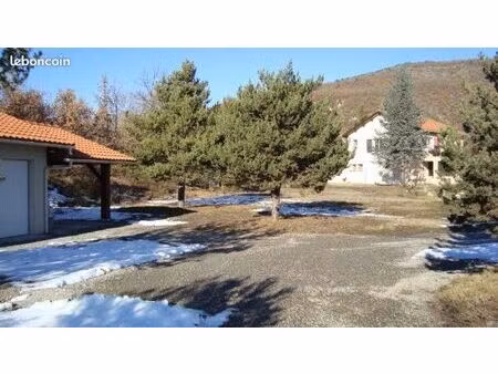 terrain à vendre plus garage