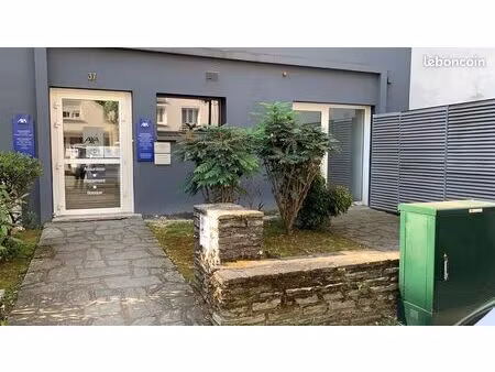 local 14 m2 professionnel ideal profession libérale ou paramédicale plein sud tres calme