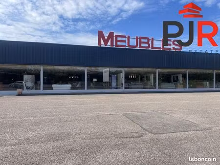 local 3000 m² vitrimont