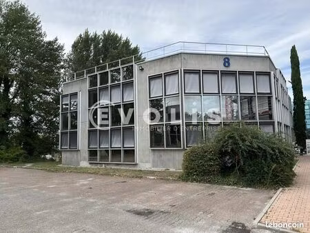 bureaux 285 m²