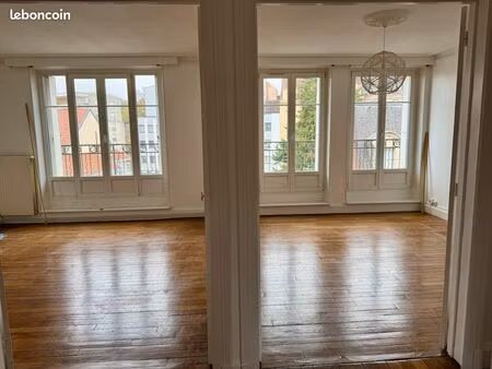 appartement 3 pièces 76 m2 avec balcon 3em etage