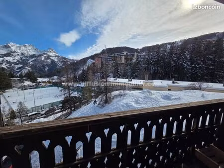 studio 1 pièce 29 m²