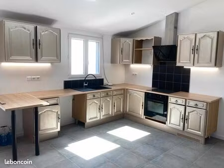 jolie maison rénovée garage jardin