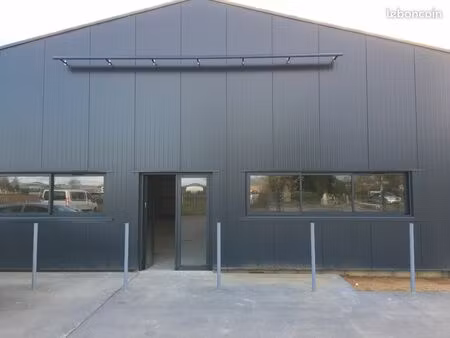 à louer – local d’activité / entrepôt de 220 m² - axe libourne / castillon