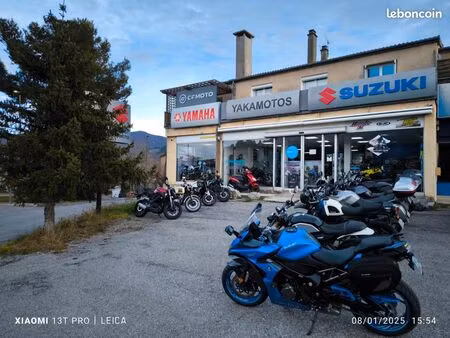 local commercial à vendre et/ou à louer 262m2- emplacement premium bord de route à château