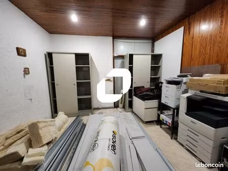 local commercial 90 m²