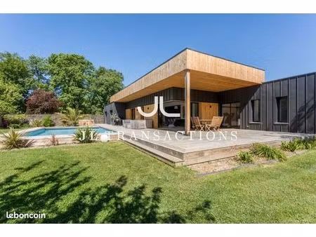 maison 5 pièces 160 m²