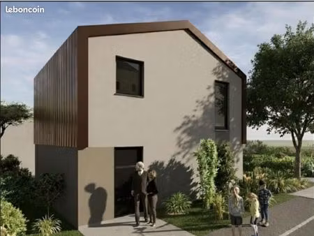 villa 4 pièces 84 m²