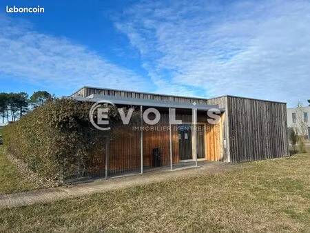 bureaux 394 m²