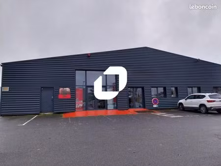 local d'activité 1 250 m²