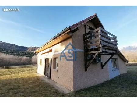 maison 4 pièces 93 m²