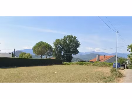 vente terrain 1700 m² à montréjeau (31210)  36 000 €