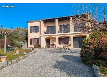 maison à saint michel l'observatoire