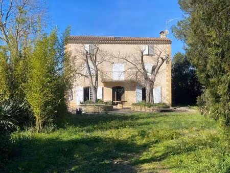 propriété de 230m2 sur cornillon confoux