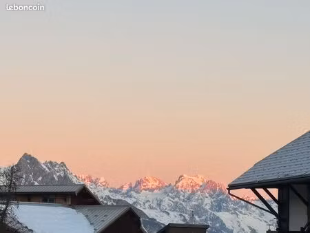 appartement risoul immeuble front de neige
