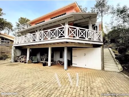 maison 5 pièces 140 m²