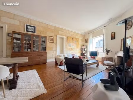 chartrons proche tram b et c - appt 201 m2 comme une maison: entree privative exclusive 4 