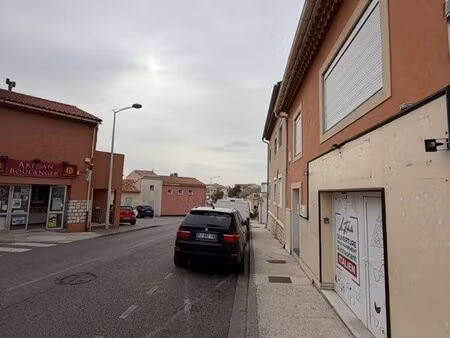 fond de commerce 80m2