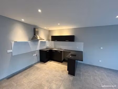 a louer - f3 rdc 93m² - garage & parcelle de jardin - saint-clement - 54950
