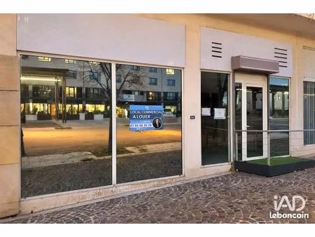 local 80 m² aix-en-provence