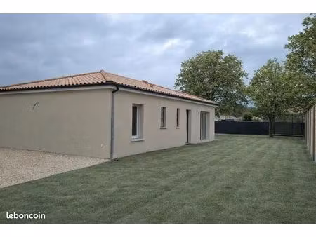 maison neuve individuelle à la location