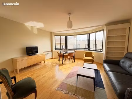 t2 rénové et ensoleillé  primerose parc bordelais