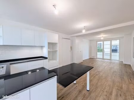 arcachon centre - appartement t3 avec terrasse  balcon et cave