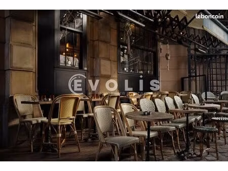 fonds de commerce restaurant 248 m²