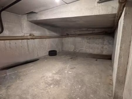 box de stockage propres et sécurisés à louer