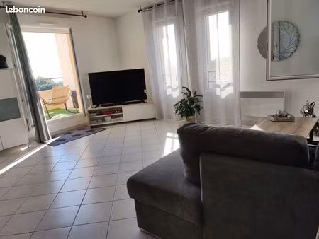 t3-4 76m2 meublé avec terrasse - vue mer hôpital nord